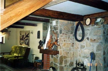 Polonia Chata Kletno, Exterior